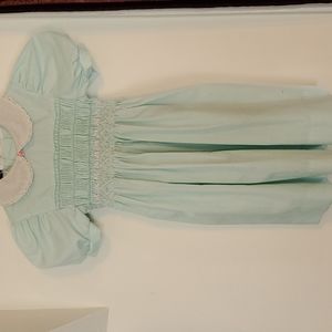 Vintage Polly Flinders girls  dress size 5 in a pastel green